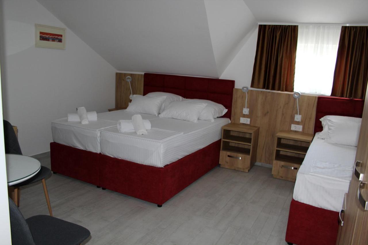 Royal Apartmani Banyaluka Dış mekan fotoğraf