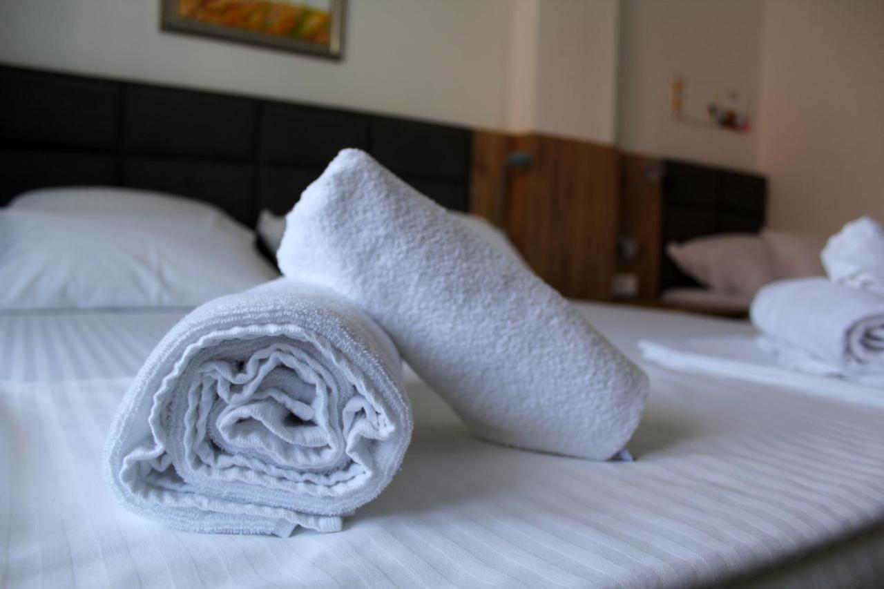 Royal Apartmani Banyaluka Dış mekan fotoğraf